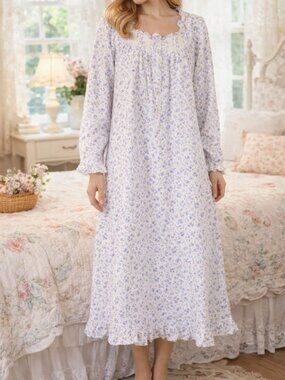 NEW Eileen West Periwinkle Floral Lace Trim Flannel Cotton Nightgown XS